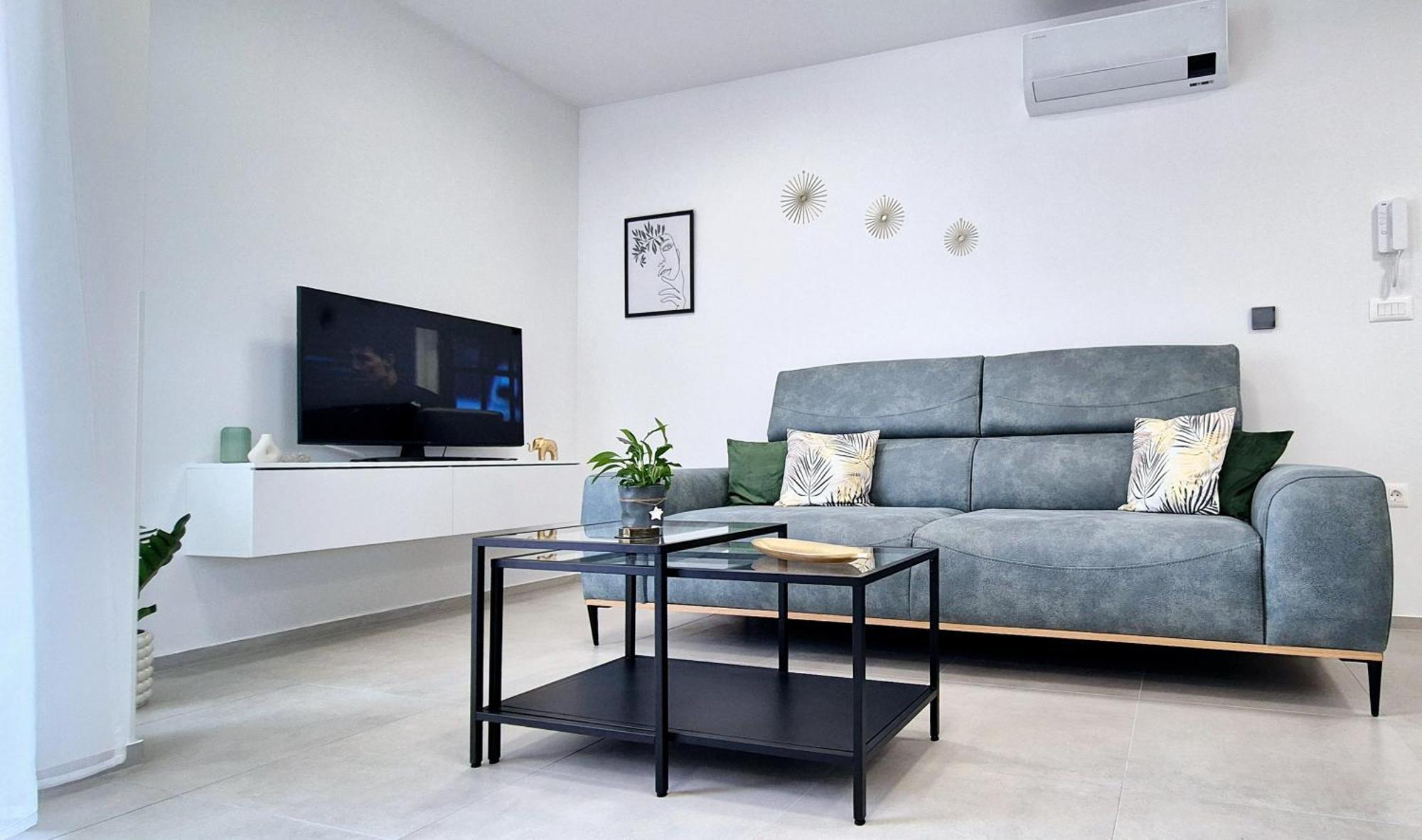 Apartments Laura & Nino PUY 외부 사진